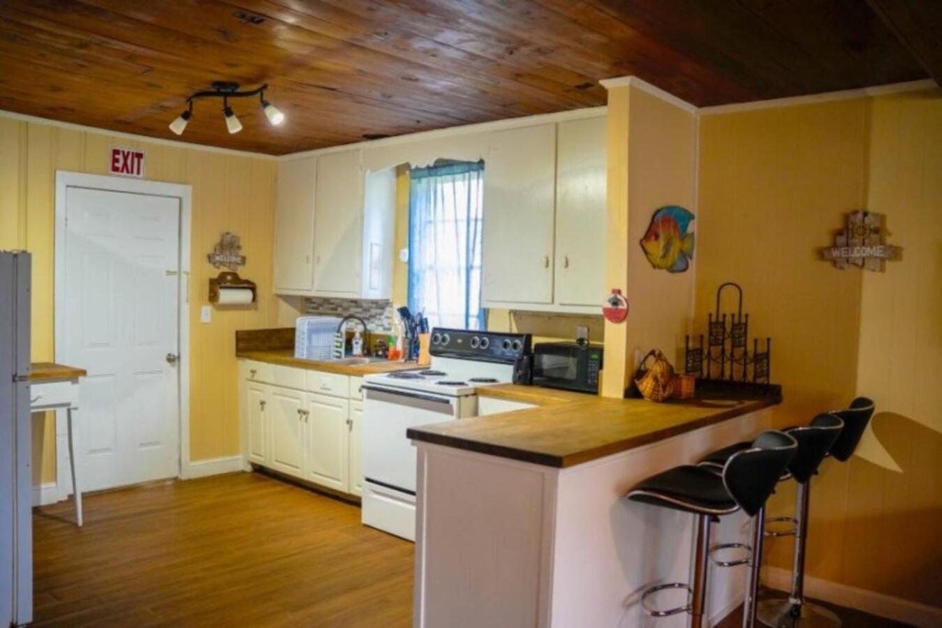 Bells Marina & Fishing - Santee Marion By I95 - Family Adventure, Pets On Request! 3* Eutawville