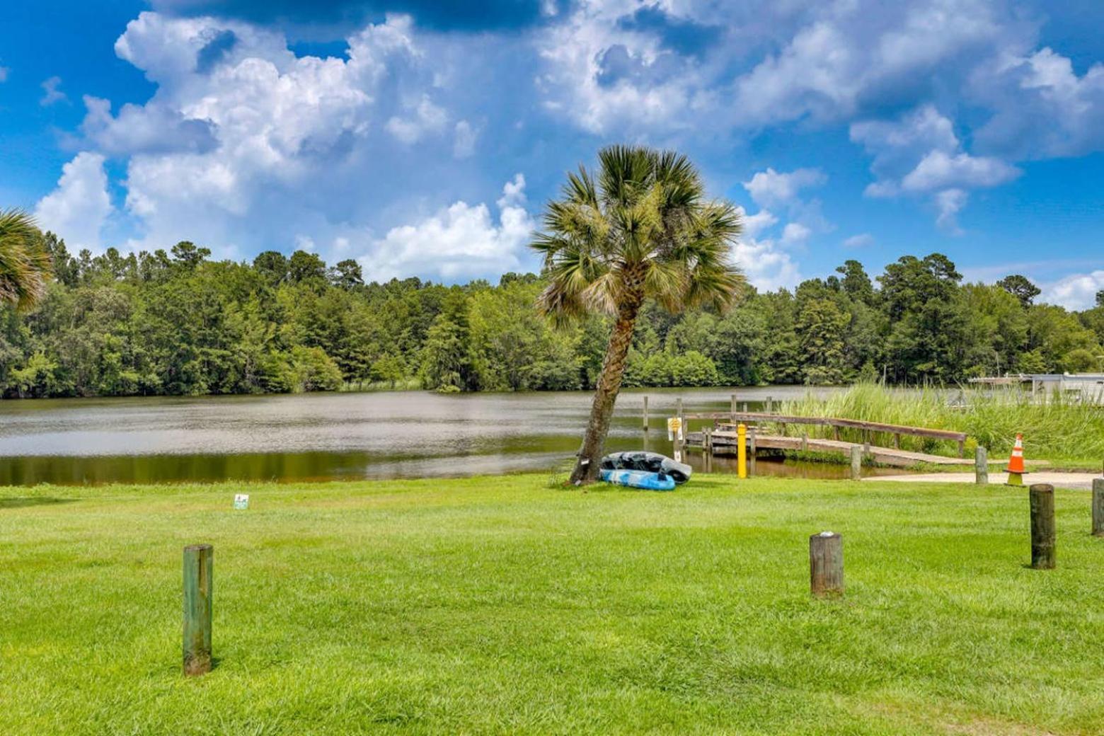 Hotel Bells Marina & Fishing - Santee Marion By I95 - Family Adventure, Pets On Request! Eutawville