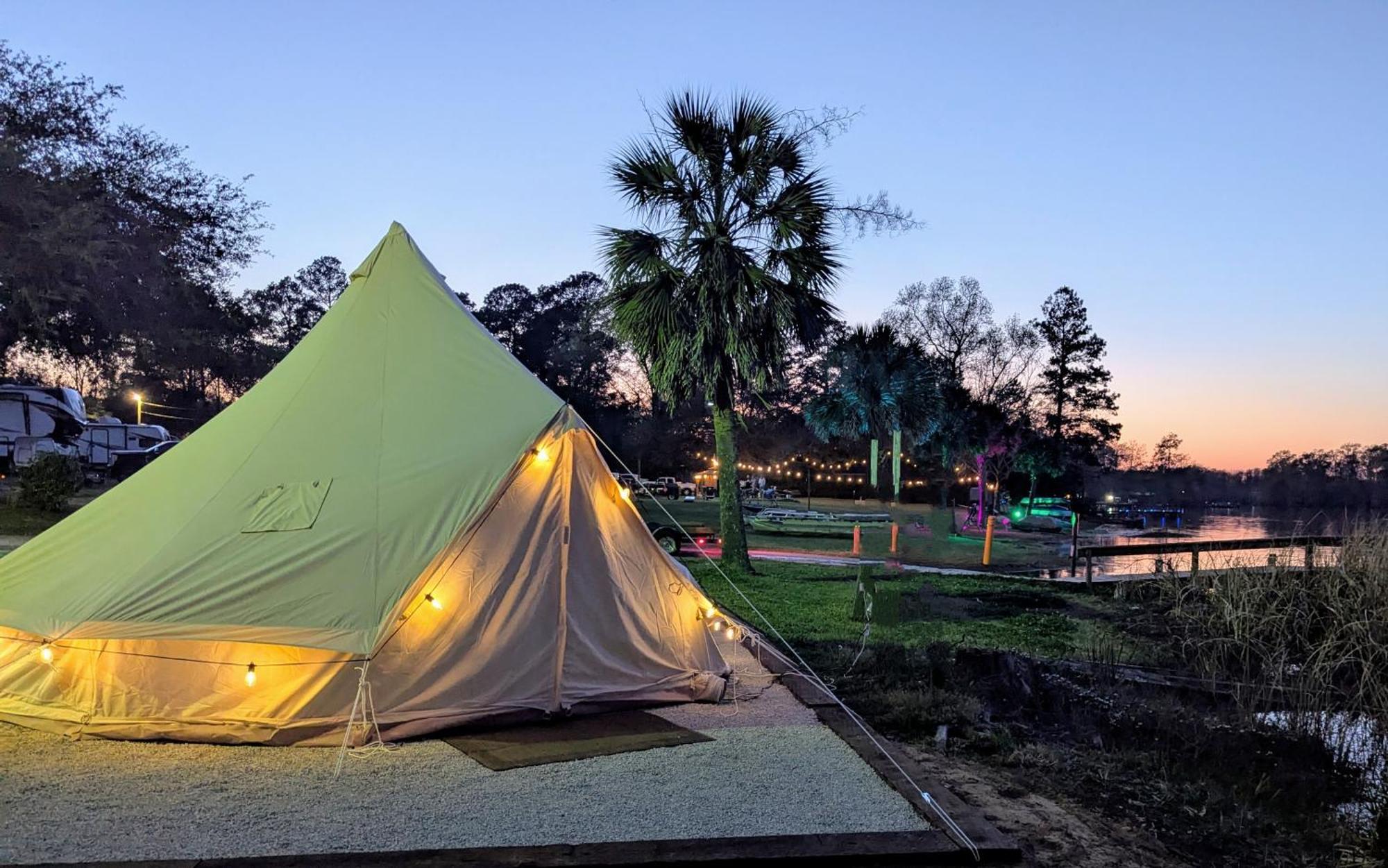 Bells Marina & Fishing - Santee Marion By I95 - Family Adventure, Pets On Request!